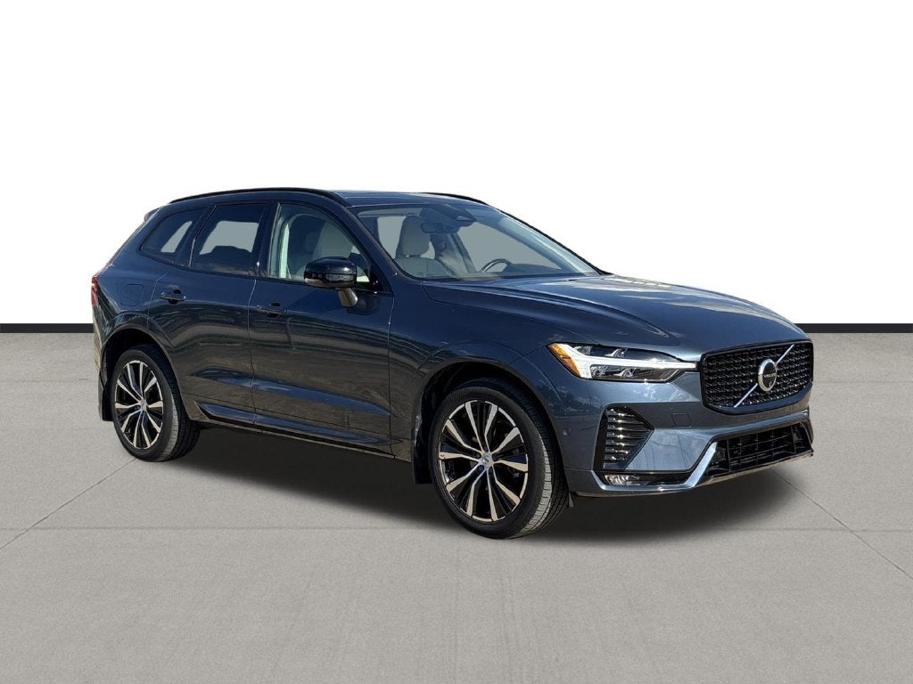 2024 Volvo XC60 B5 Plus Dark Theme