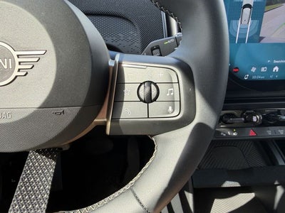 2025 MINI Cooper S Countryman Signature Plus