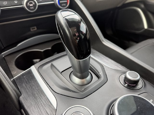 2019 Alfa Romeo Giulia Base