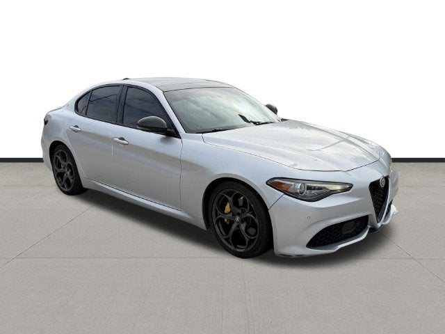 2019 Alfa Romeo Giulia Base
