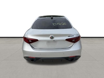 2019 Alfa Romeo Giulia Base