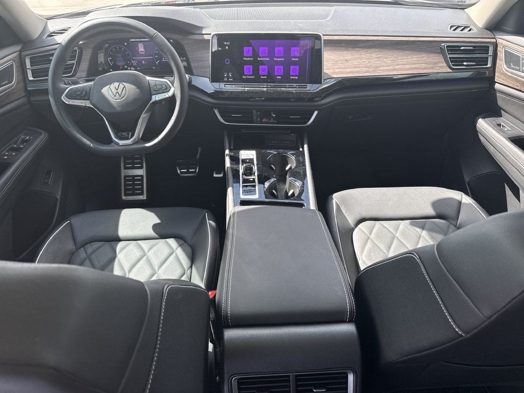 2026 Volkswagen Atlas SEL Premium R-Line