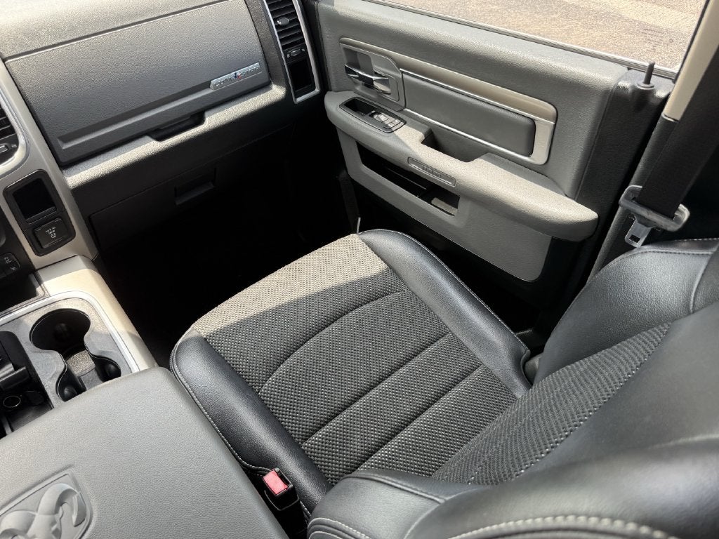 2018 RAM 1500 SLT