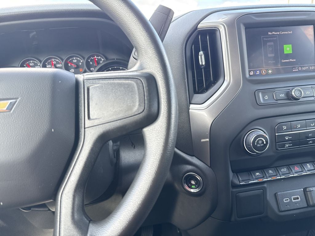 2024 Chevrolet Silverado 1500 Custom