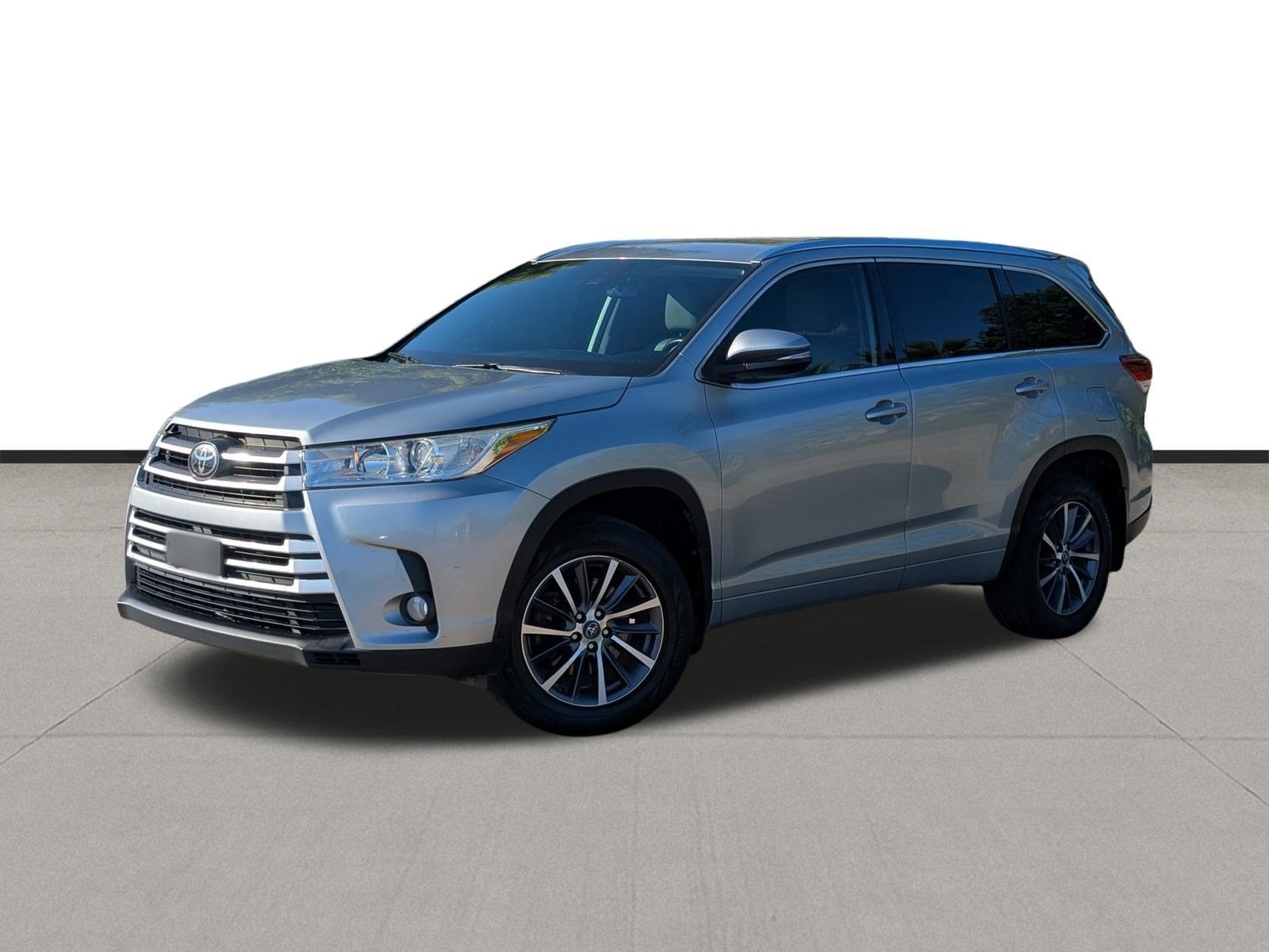 2018 Toyota Highlander SE