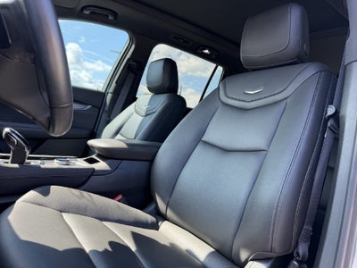 2024 Cadillac XT6 Luxury