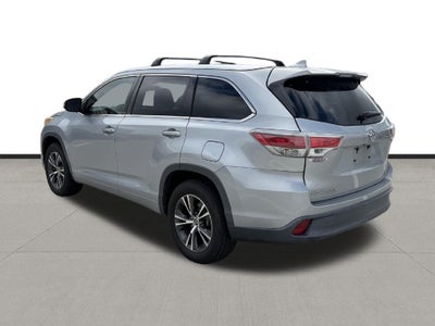 2016 Toyota Highlander XLE V6