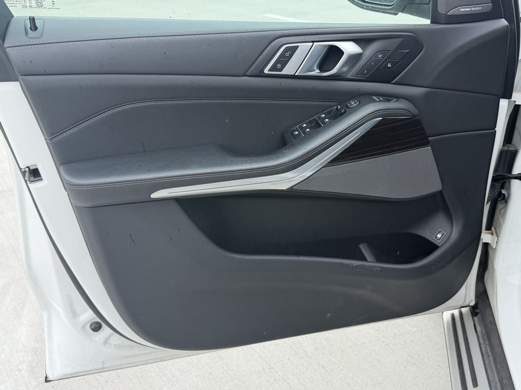 2025 BMW X5 xDrive50e