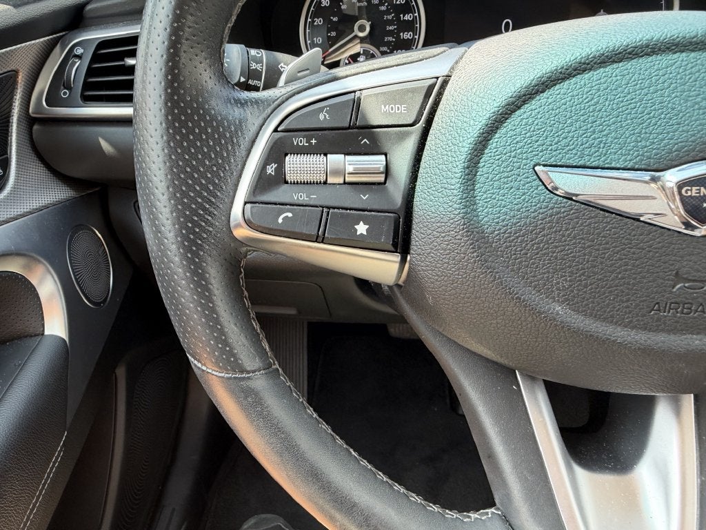 2022 Genesis G70 2.0T