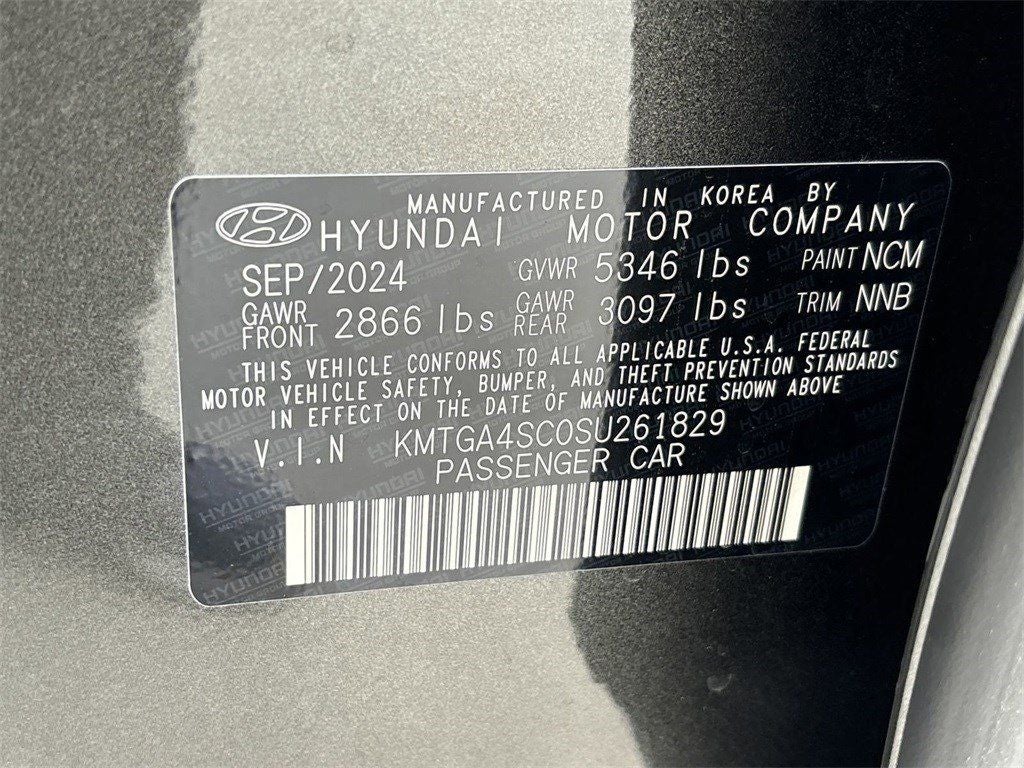 2025 Genesis G80 2.5T